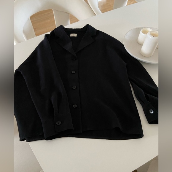 Aritzia Wilfred Freeform shirt size S - Picture 2 of 9